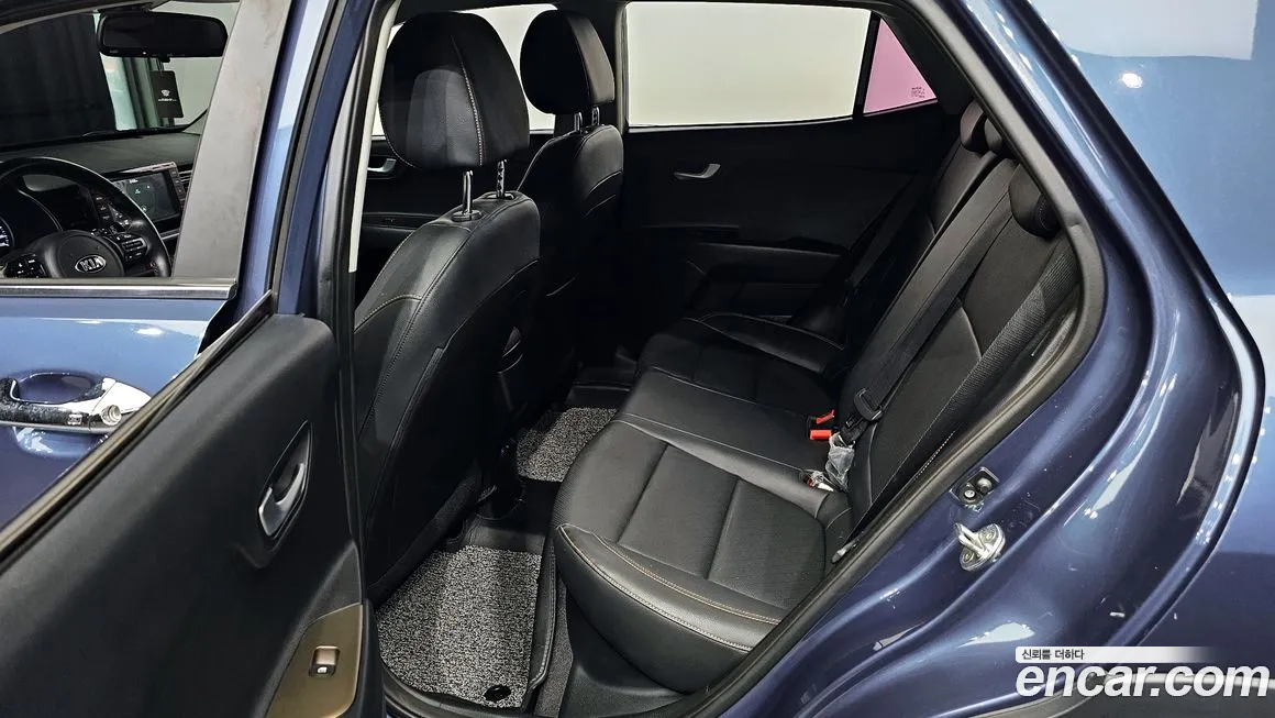 Kia Stonic id 1984839 из Кореи 11