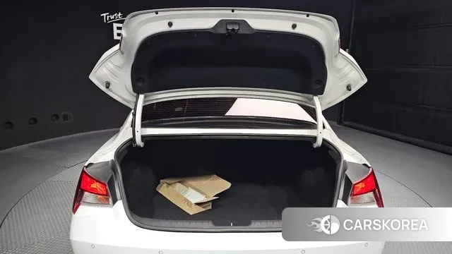 Hyundai Avante (CN7) id 3483553 из Кореи 11