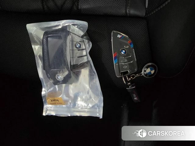 BMW 5 Series (G30) id 4918898 из Кореи 11