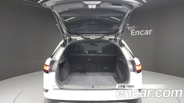 Land Rover Range Rover Velar id 2351293 из Кореи 11