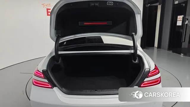 Genesis The New G70 id 3281521 из Кореи 11