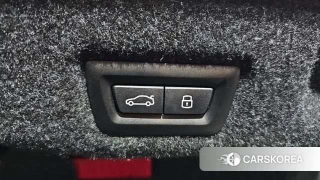 BMW 5 Series (G60) id 3776095 из Кореи 11