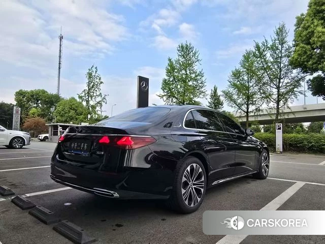 Mercedes-Benz E-class id 4306966 из Китая 11