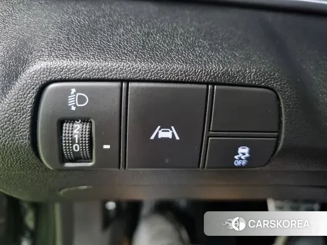 Hyundai Avante (CN7) id 3379532 из Кореи 11