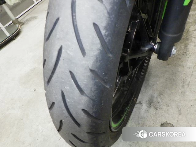 Kawasaki NINJA 400 id 3946806 из Японии 11