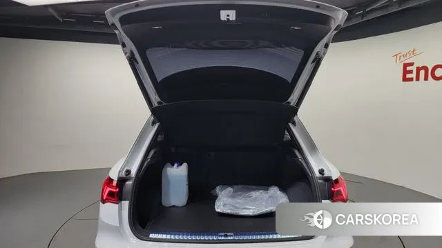 Audi Q3 (F3) id 3355969 из Кореи 11