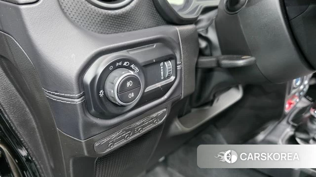 Jeep Wrangler (JL) id 4630050 из Кореи 11