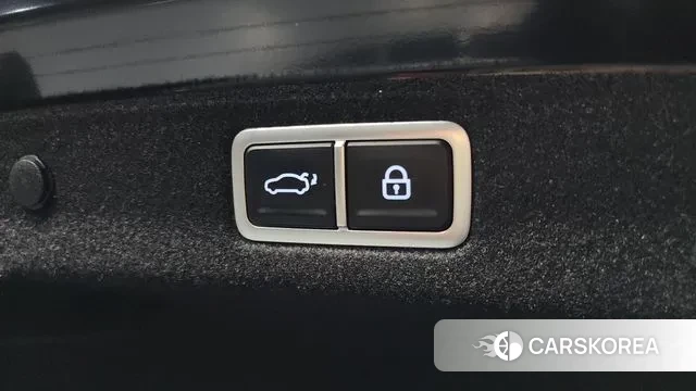 Hyundai Grandeur Hybrid (GN7) id 3426766 из Кореи 11