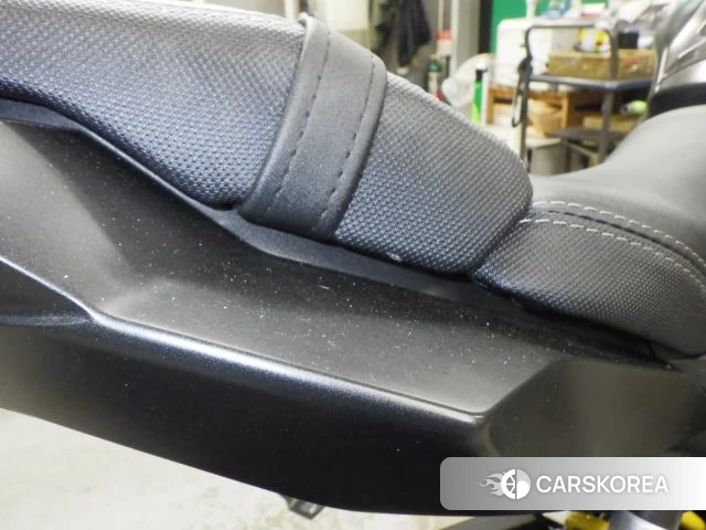 Проданный Honda CB650R id 3997936 из Японии, фото 11