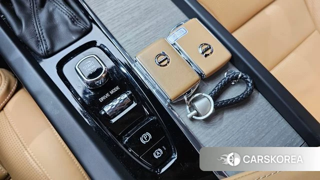 Volvo S60 3rd generation id 4501838 из Кореи 11