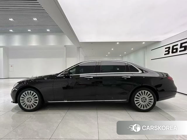 Mercedes-Benz E-class id 4256866 из Китая 11