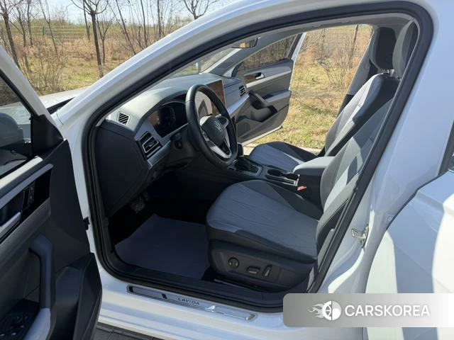 Volkswagen Lavida id 4265692 из Китая 11