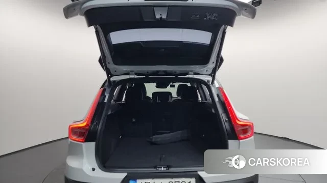 Volvo XC40 id 3681168 из Кореи 11