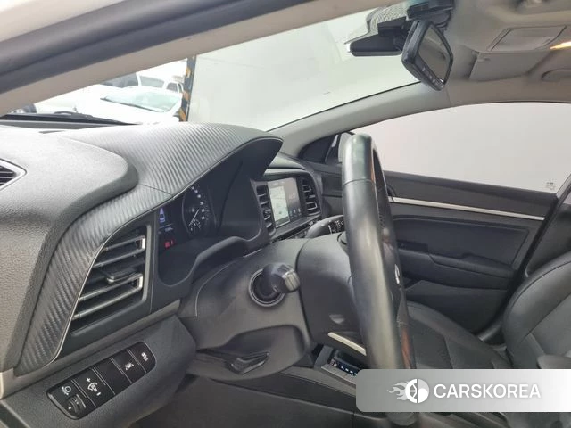 Hyundai The New Avante AD id 4232423 из Кореи 11