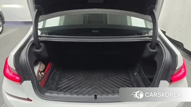 BMW 3 Series (G20) id 3474317 из Кореи 11