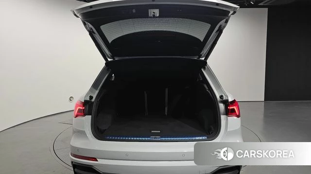 Audi Q3 (F3) id 4479967 из Кореи 11
