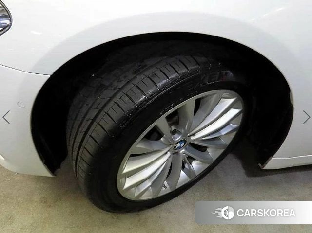 BMW 5 Series (G30) id 3899729 из Кореи 11