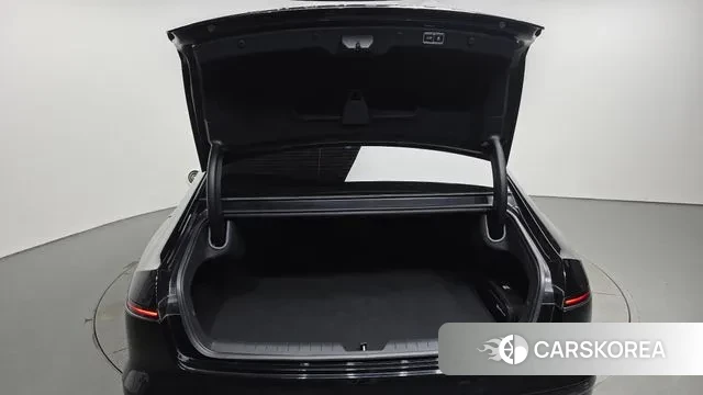 Hyundai Grandeur (GN7) id 3047993 из Кореи 11