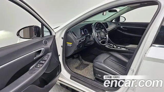 Hyundai Sonata (DN8) id 2577456 из Кореи 11