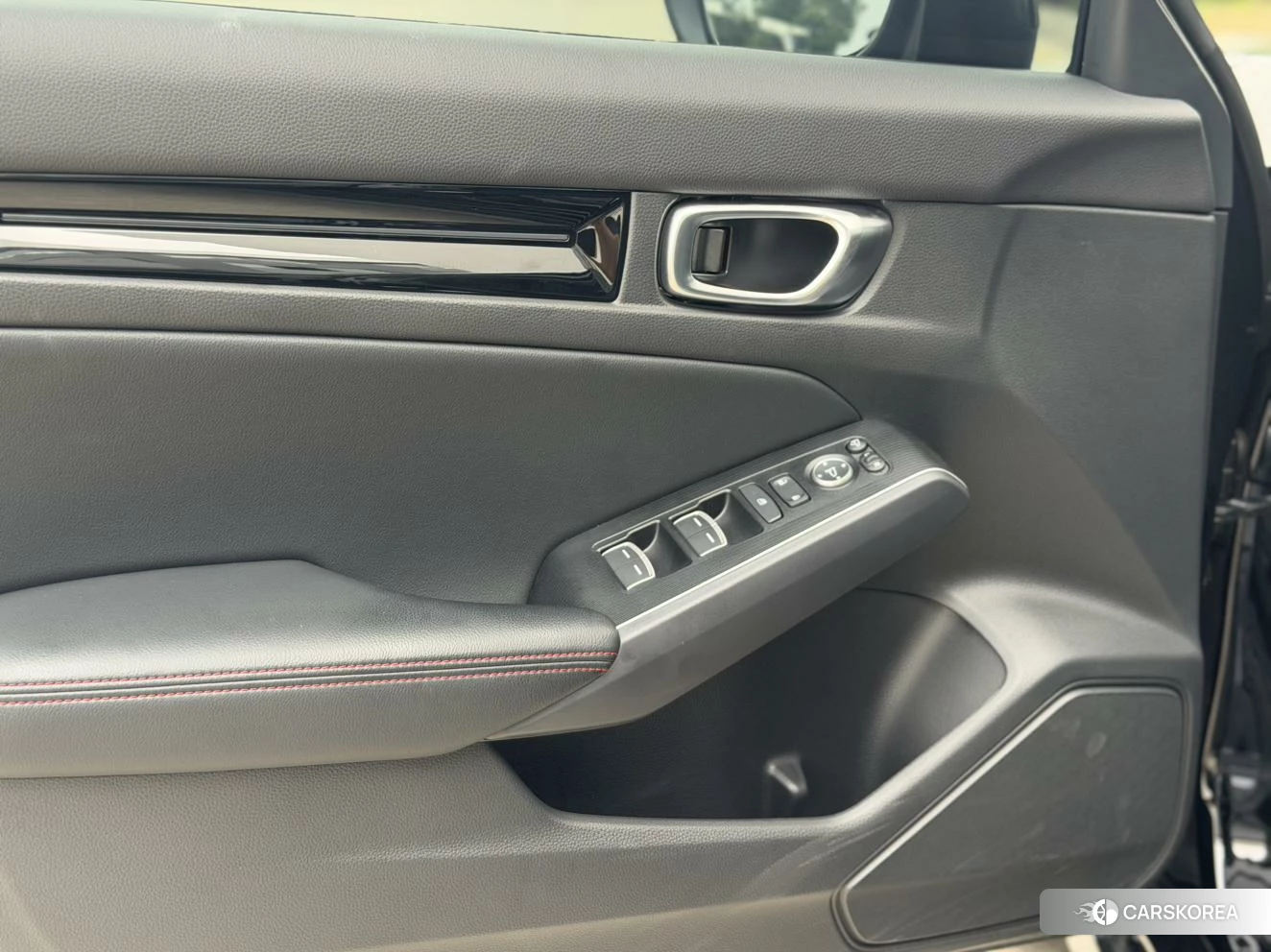 Honda Civic id 4515152 из Китая 11
