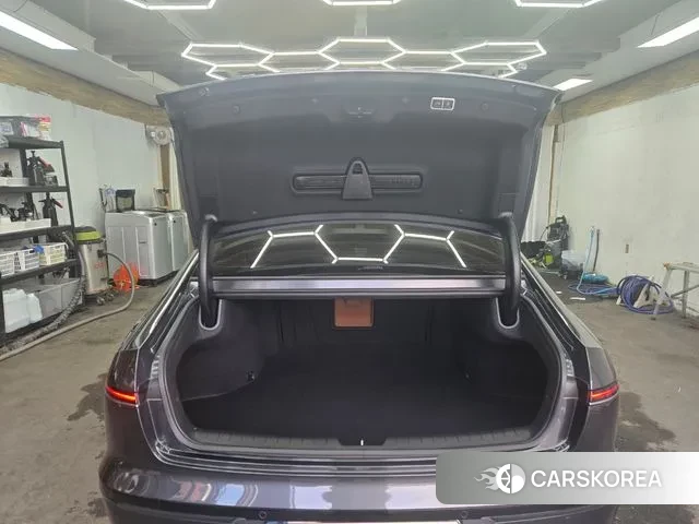 Hyundai Grandeur (GN7) id 3523941 из Кореи 11