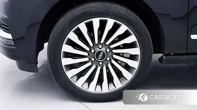 Lincoln Navigator 4th generation id 3361152 из Кореи 11