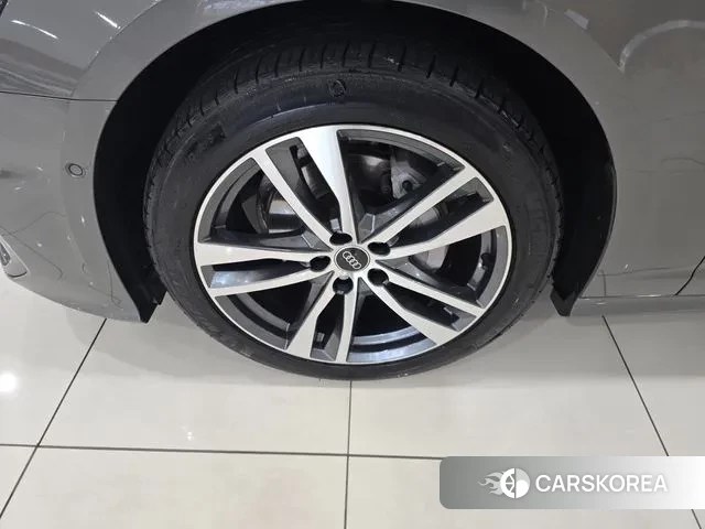 Audi A6 (C8) id 3011554 из Кореи 11