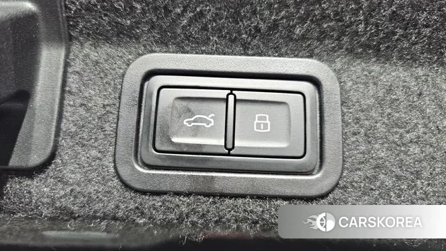 Audi A6 (C8) id 3489195 из Кореи 11