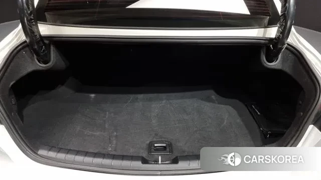 Hyundai The New Grandeur IG id 3401292 из Кореи 11