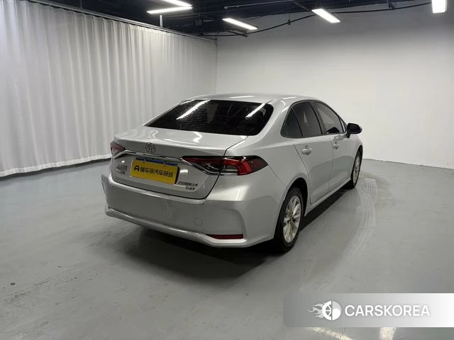 Toyota Corolla id 4297696 из Китая 11