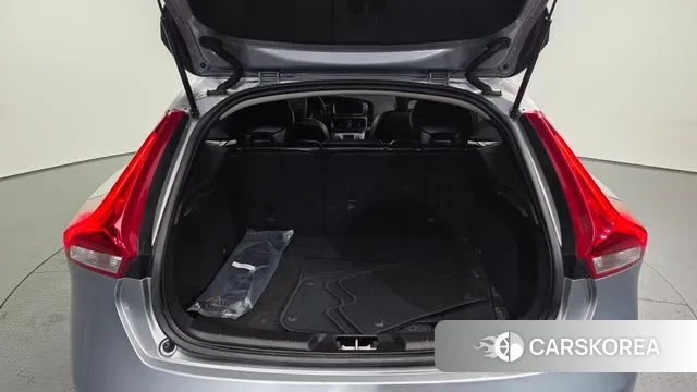 Volvo V40 id 3608368 из Кореи 11