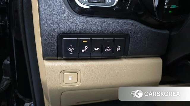 Kia The New Carnival id 4384491 из Кореи 11