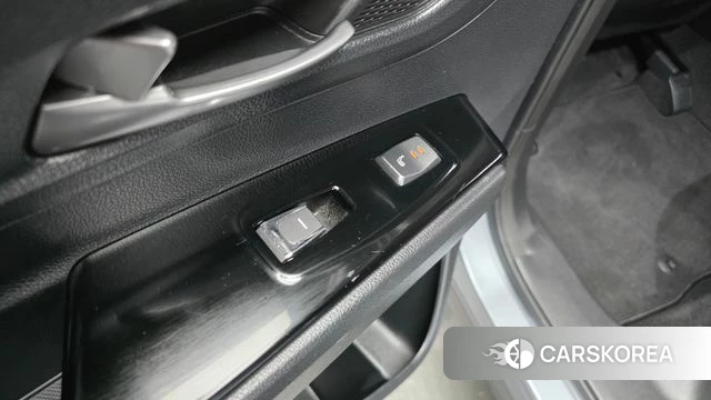 Ssangyong Beautiful Korando id 4446728 из Кореи 11