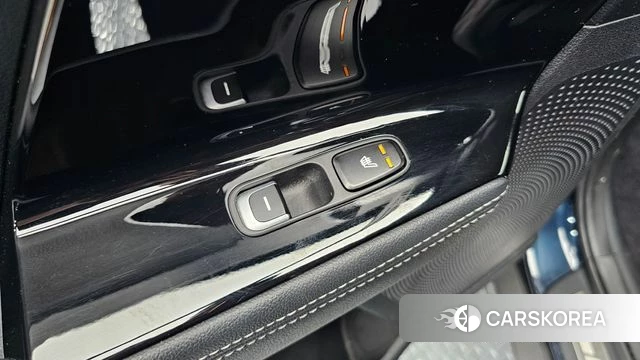 Kia Niro id 4180567 из Кореи 11