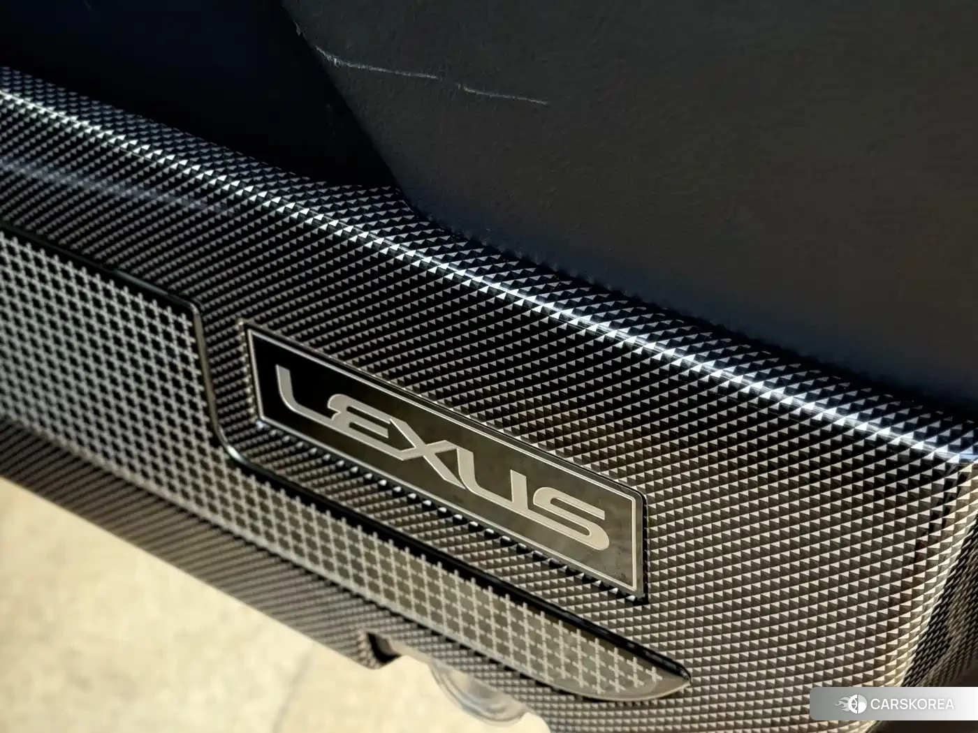Lexus LX id 4546027 из Китая 12