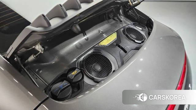 Porsche 911(992) id 4562697 из Кореи 11
