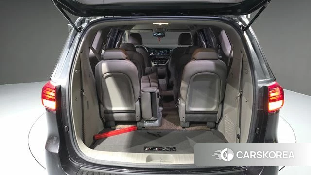 Kia The New Carnival id 4245876 из Кореи 11