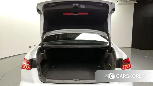 Audi A6 (C8) id 3535367 из Кореи 11