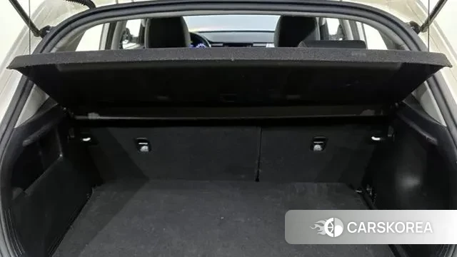 Kia Stonic id 3118003 из Кореи 11