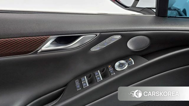Genesis G80 (RG3) id 4279994 из Кореи 11