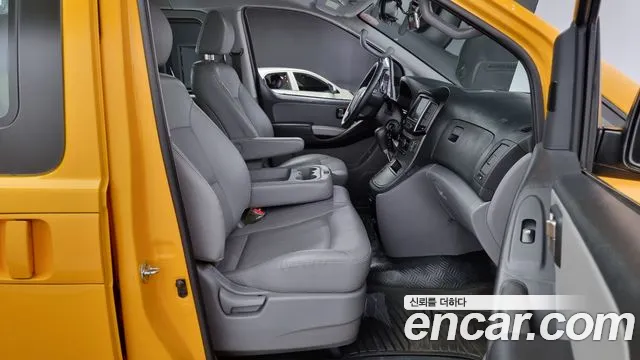 Hyundai The New Grand Starex id 2759407 из Кореи 11