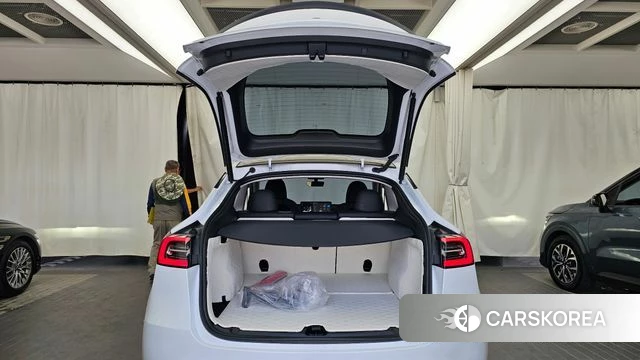 Tesla Model Y id 4523477 из Кореи 11