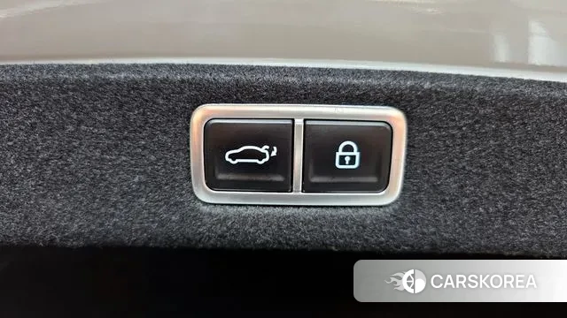 Hyundai Grandeur (GN7) id 2905413 из Кореи 11