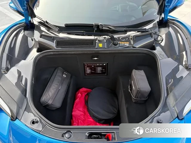 Ferrari 296 GTS id 3359951 из Кореи 11