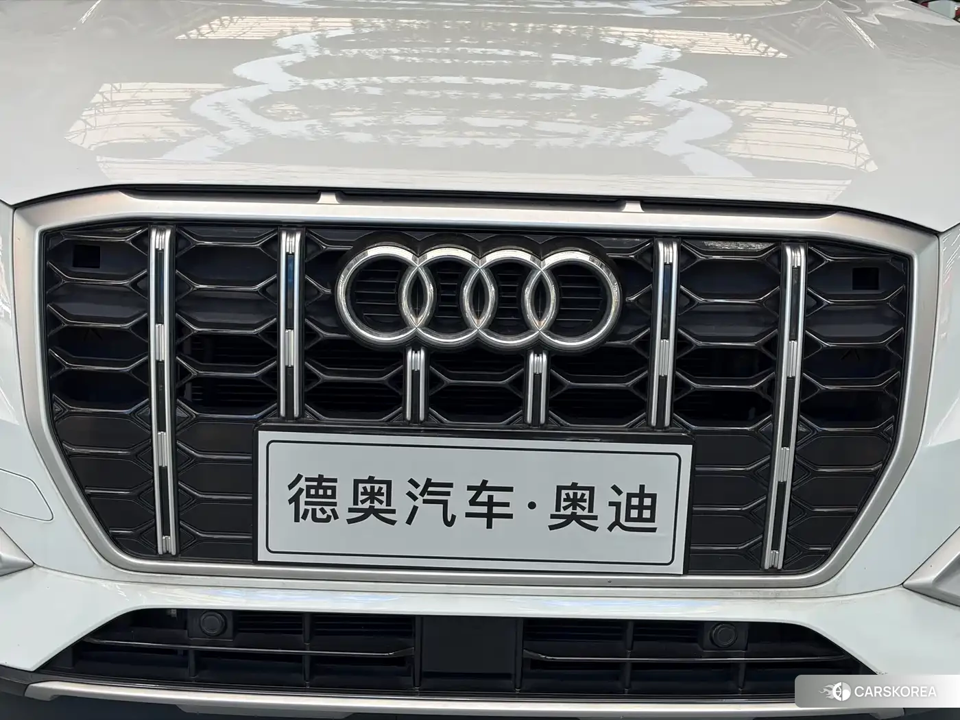 Audi Q2L id 4589284 из Китая 11