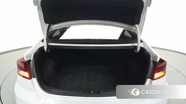 Hyundai The New Avante AD id 4508454 из Кореи 11