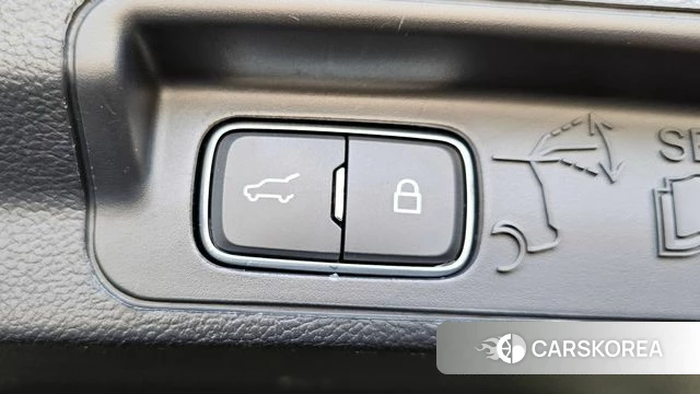 Ford Explorer 6th Generation id 3899292 из Кореи 11