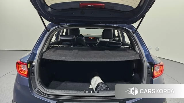 Kia Stonic id 3966044 из Кореи 11