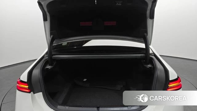 BMW 5 Series (G60) id 3882974 из Кореи 11