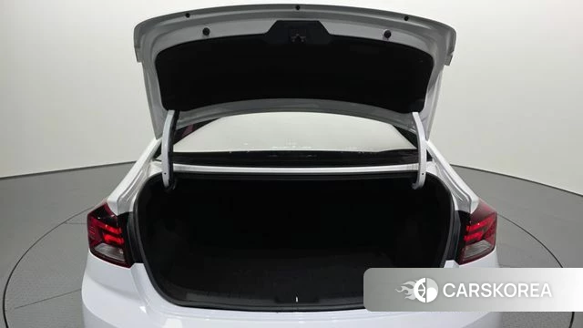 Hyundai The New Avante AD id 4568304 из Кореи 11